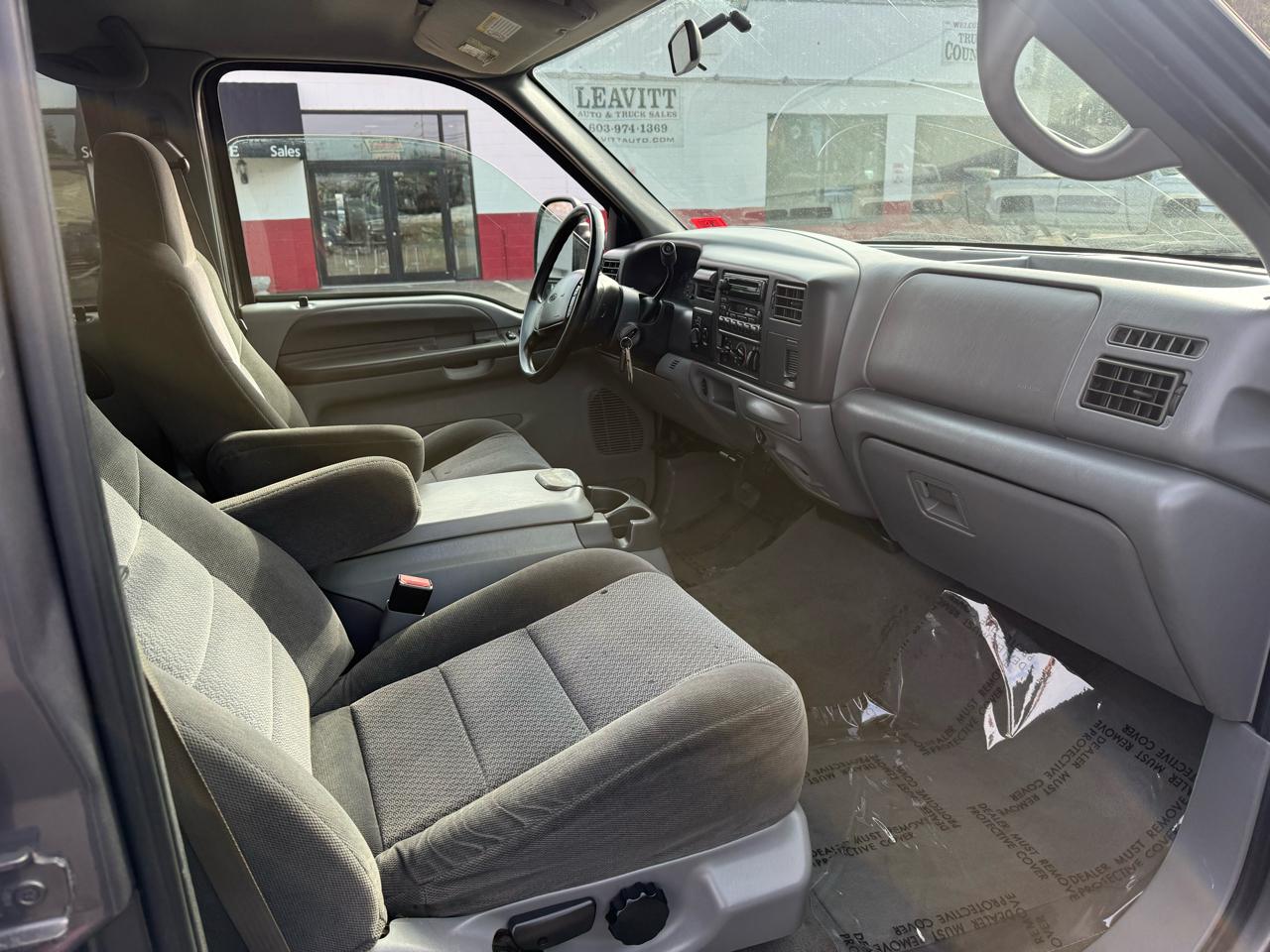 Ford Super Duty F-350 DRW  2002