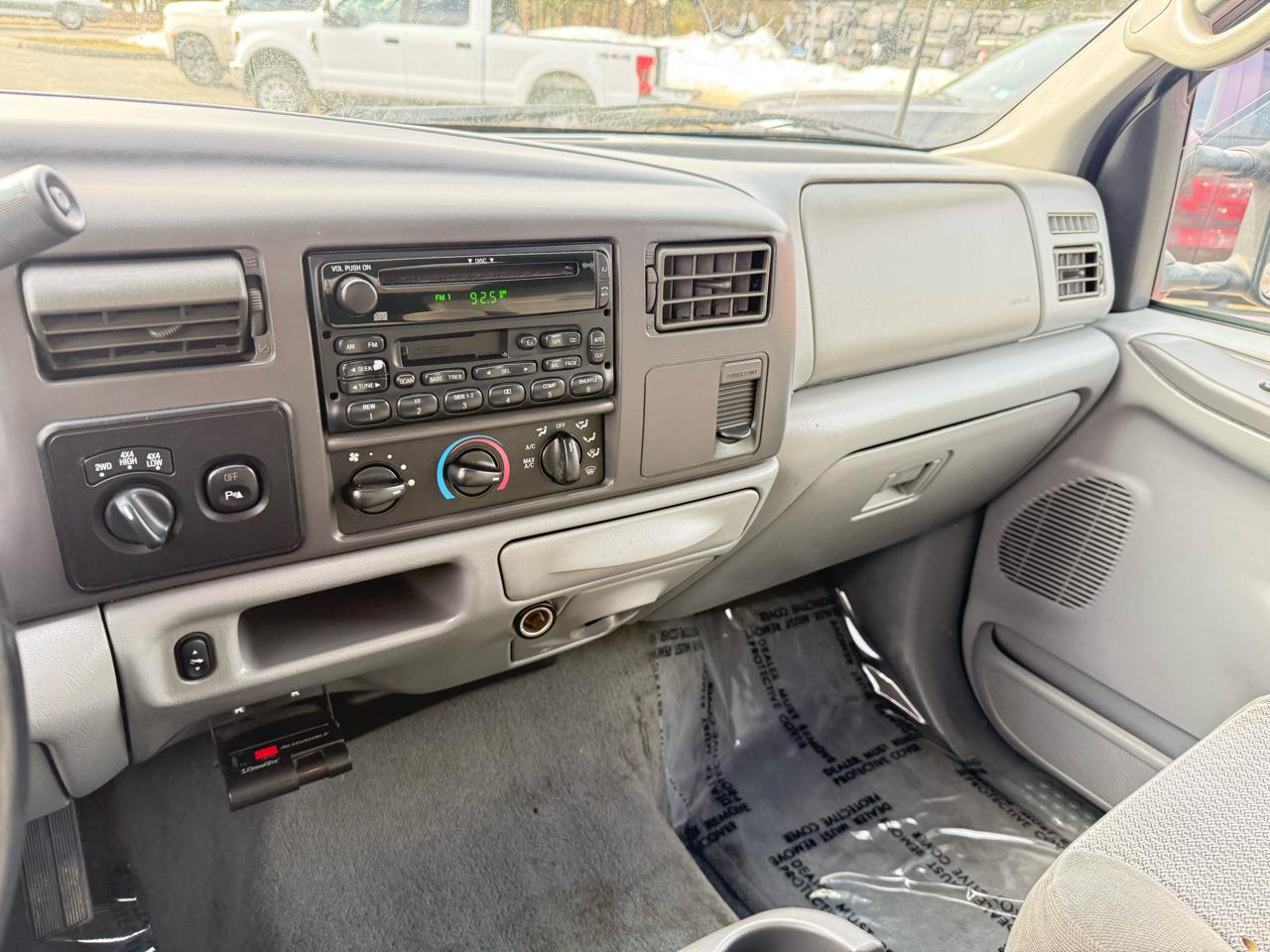 Ford Super Duty F-350 DRW  2002