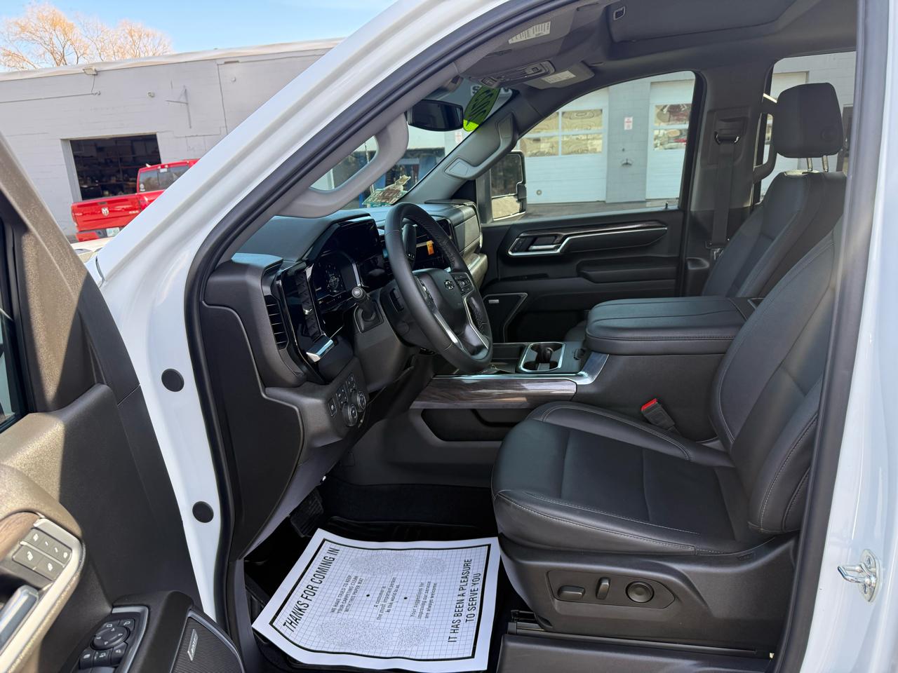 Chevrolet Silverado 2500HD  2025