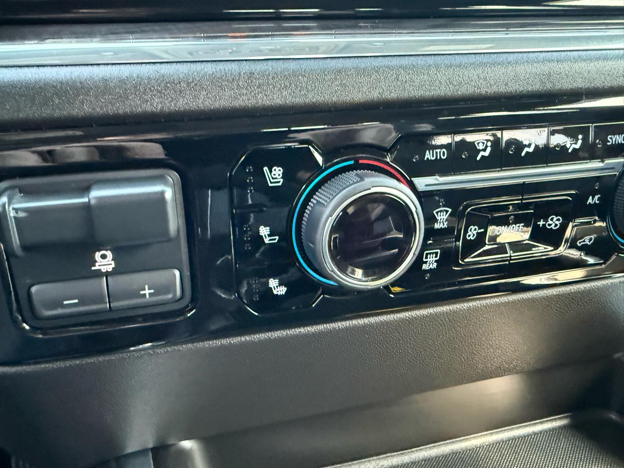 Chevrolet Silverado 2500HD  2025