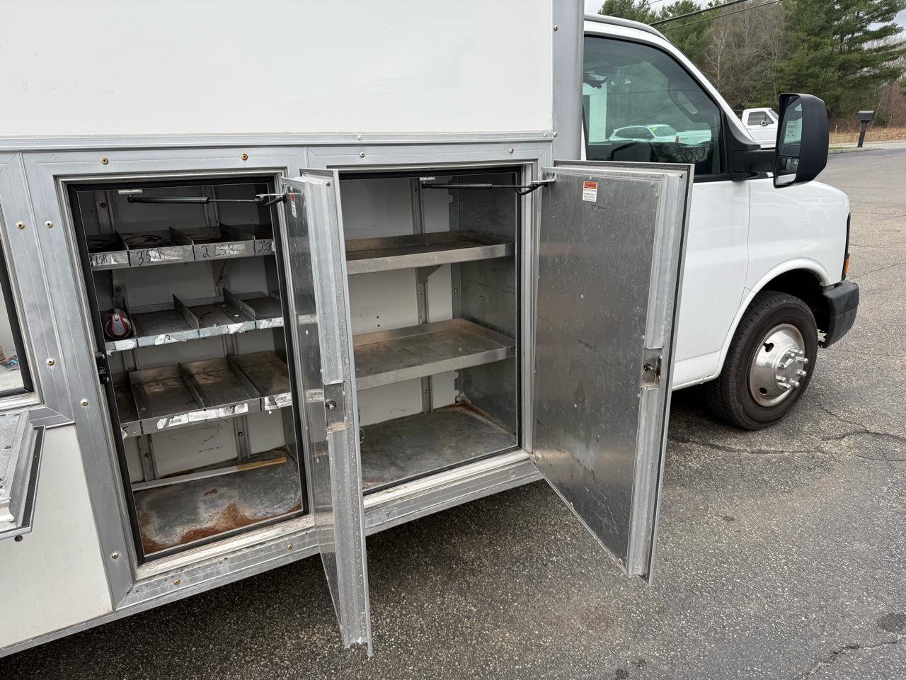 Chevrolet Express Commercial Cutaway  2016