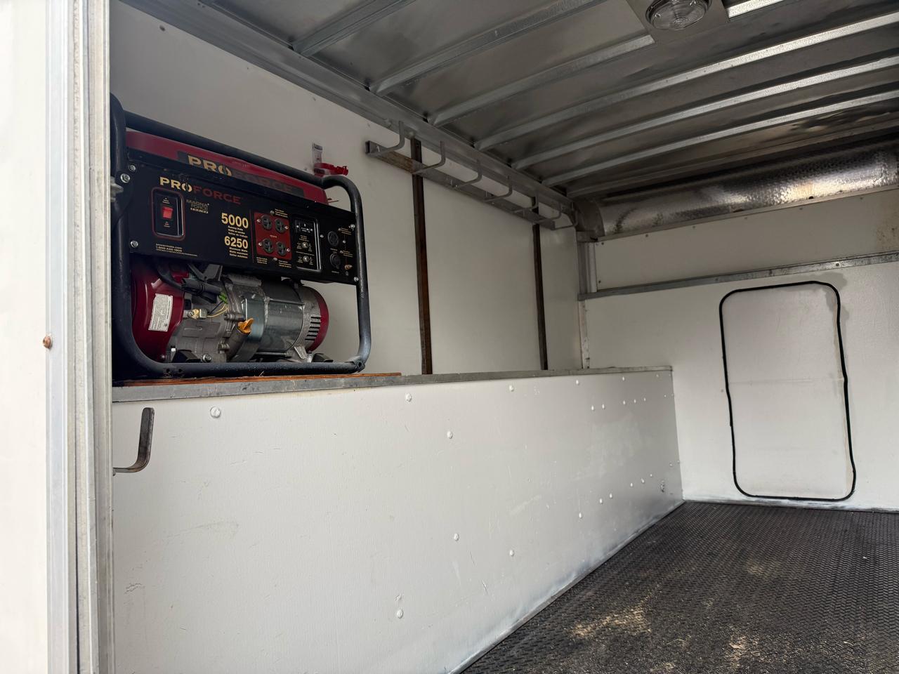 Chevrolet Express Commercial Cutaway  2016