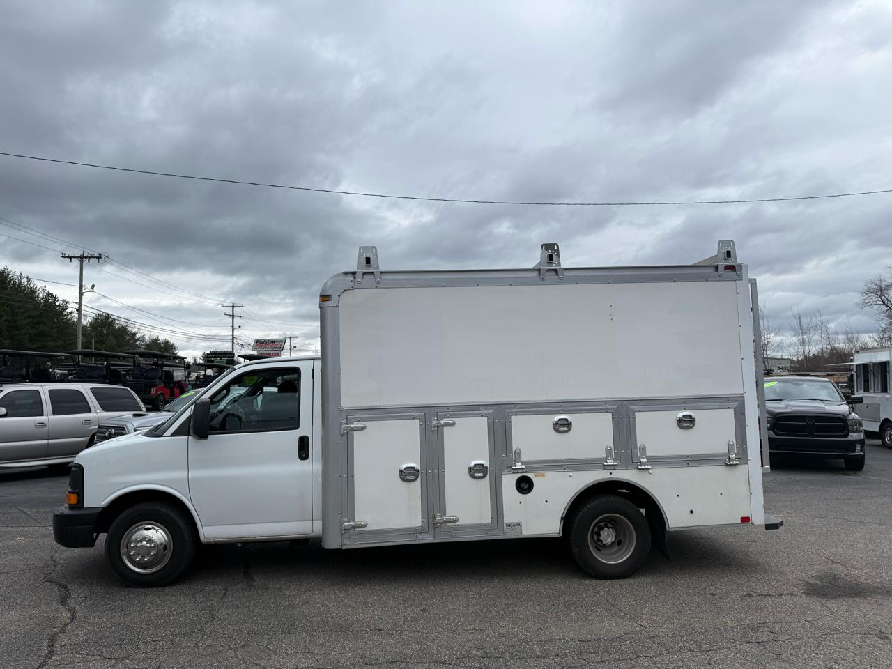 Chevrolet Express Commercial Cutaway  2016