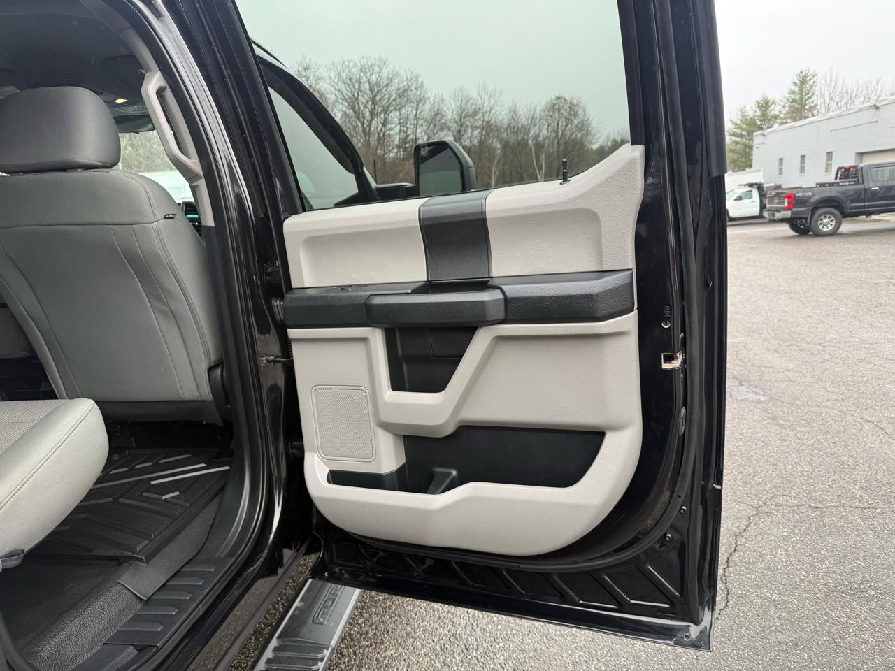 Ford Super Duty F-350 SRW  2019