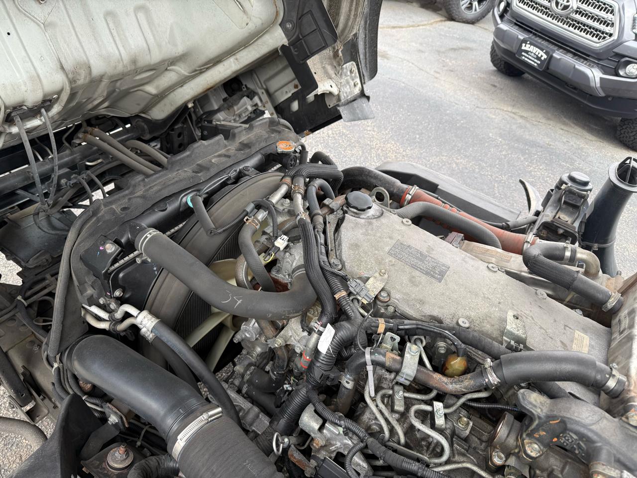 Isuzu NPR DSL REG  2020