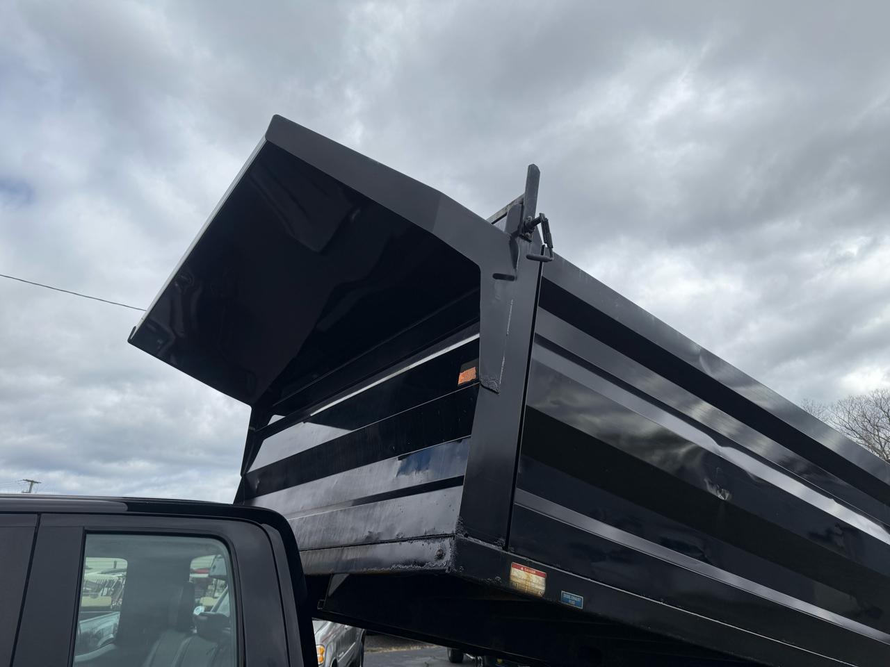 Ford Super Duty F-550 DRW  2017