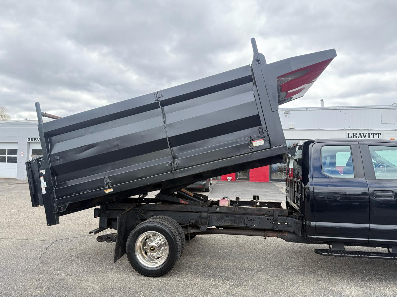 Ford Super Duty F-550 DRW  2017