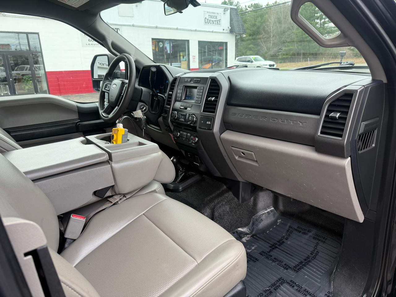 Ford Super Duty F-550 DRW  2017