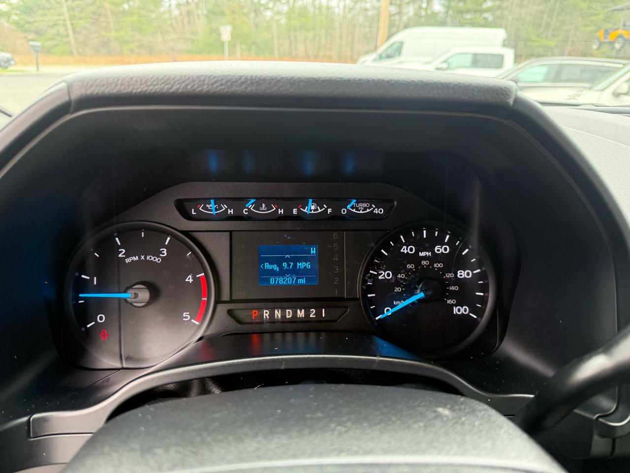 Ford Super Duty F-550 DRW  2017