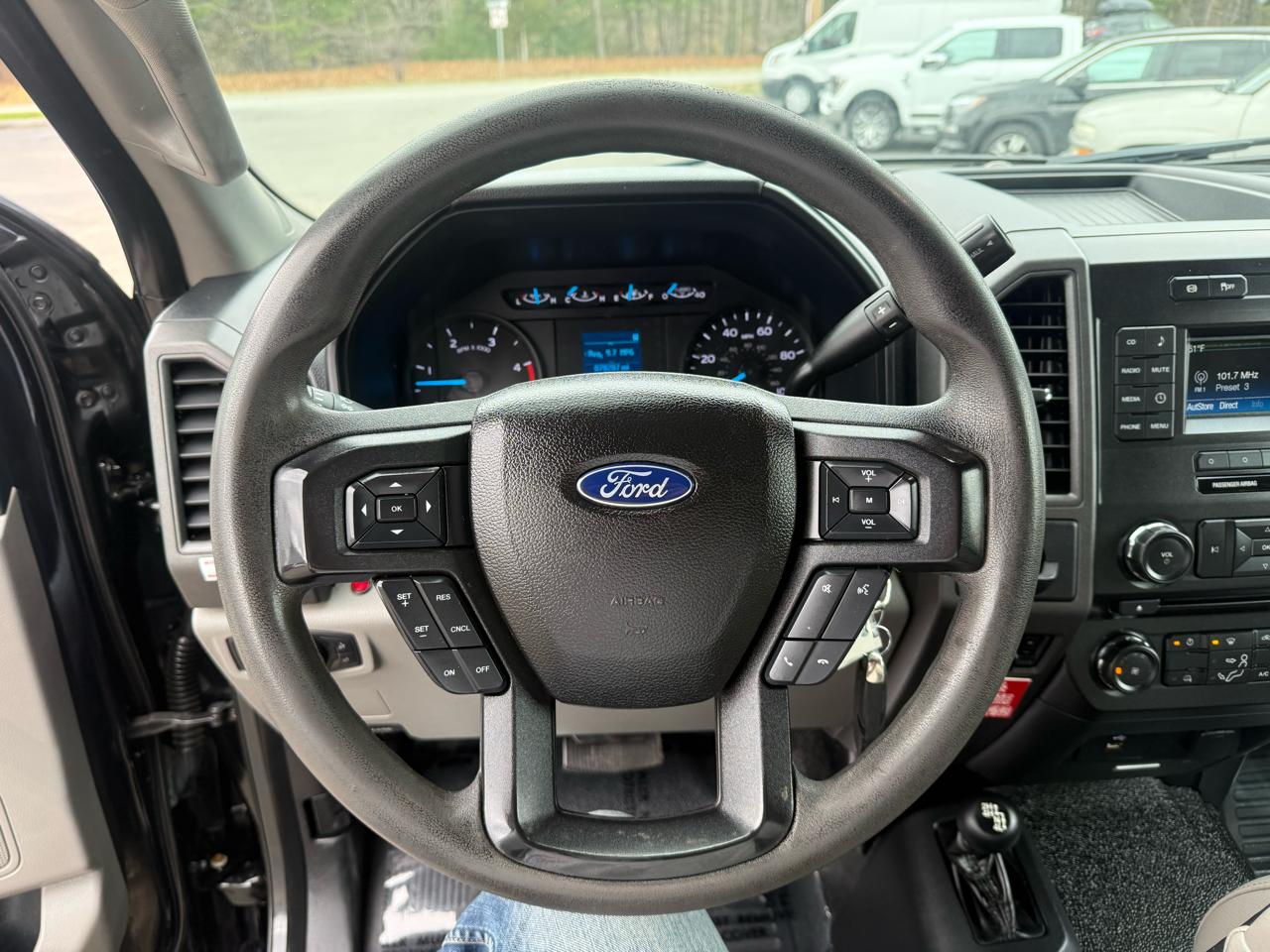 Ford Super Duty F-550 DRW  2017