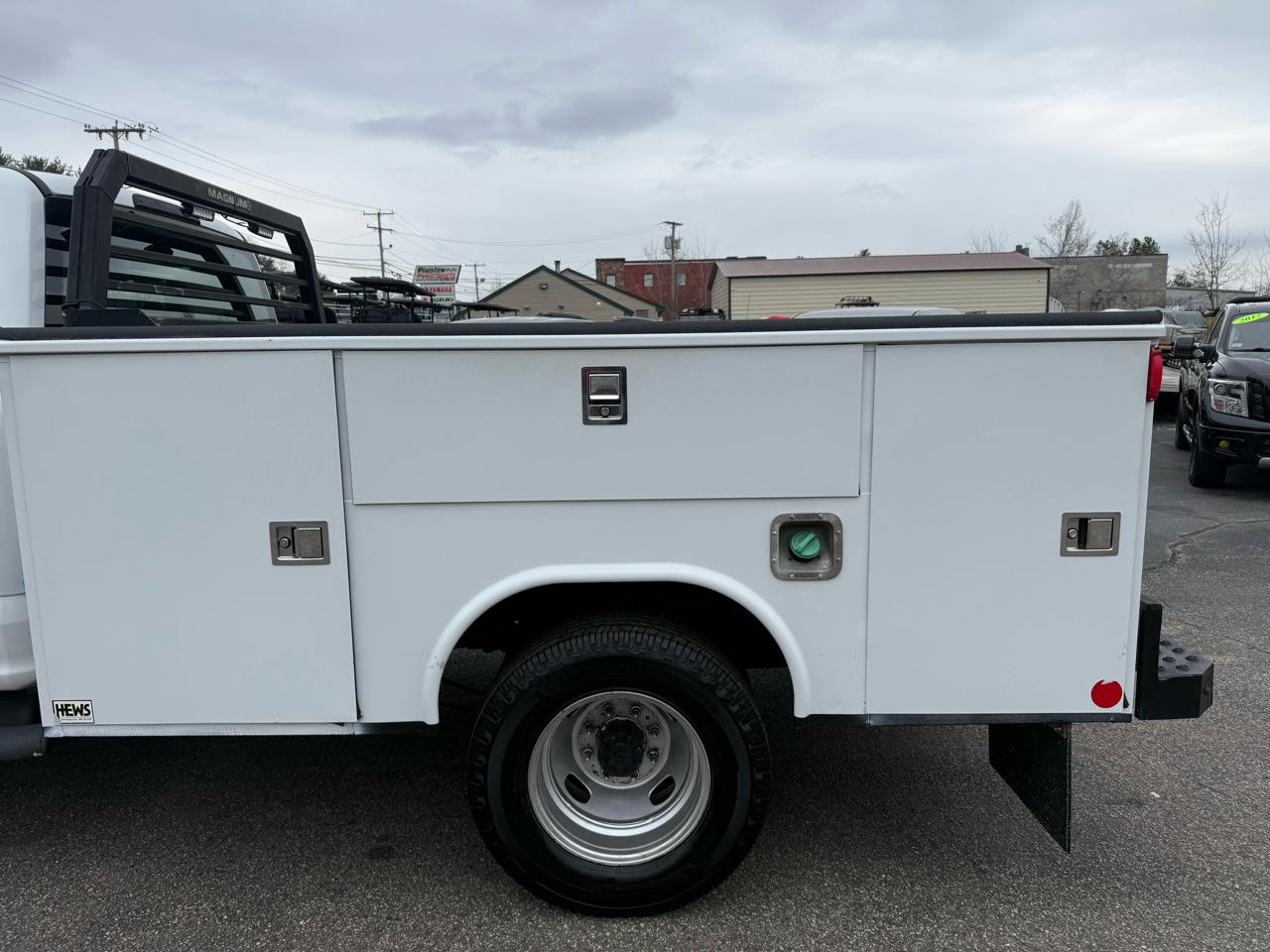 Ford Super Duty F-350 DRW  2017