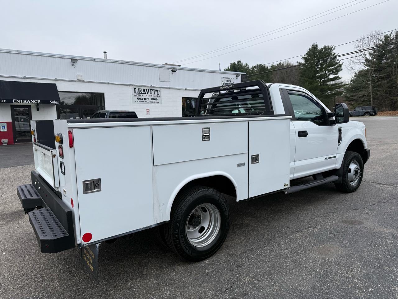 Ford Super Duty F-350 DRW  2017