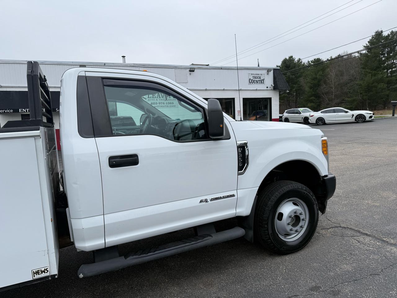 Ford Super Duty F-350 DRW  2017