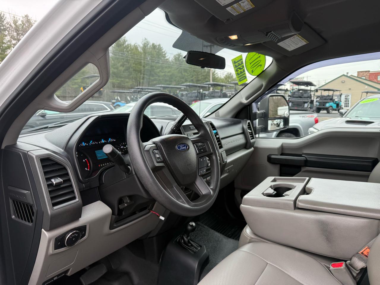 Ford Super Duty F-350 DRW  2017