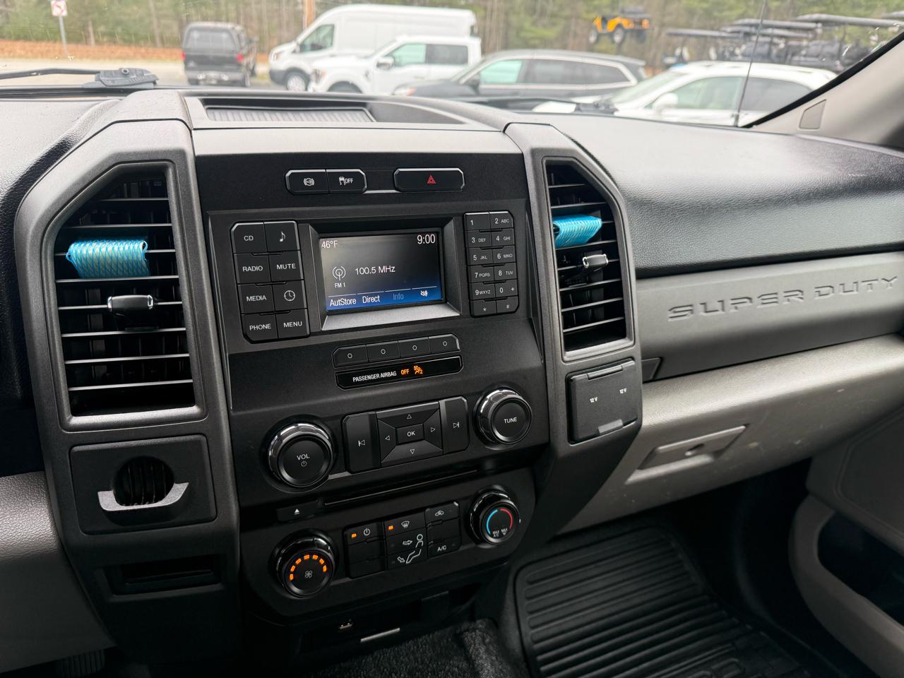 Ford Super Duty F-350 DRW  2017