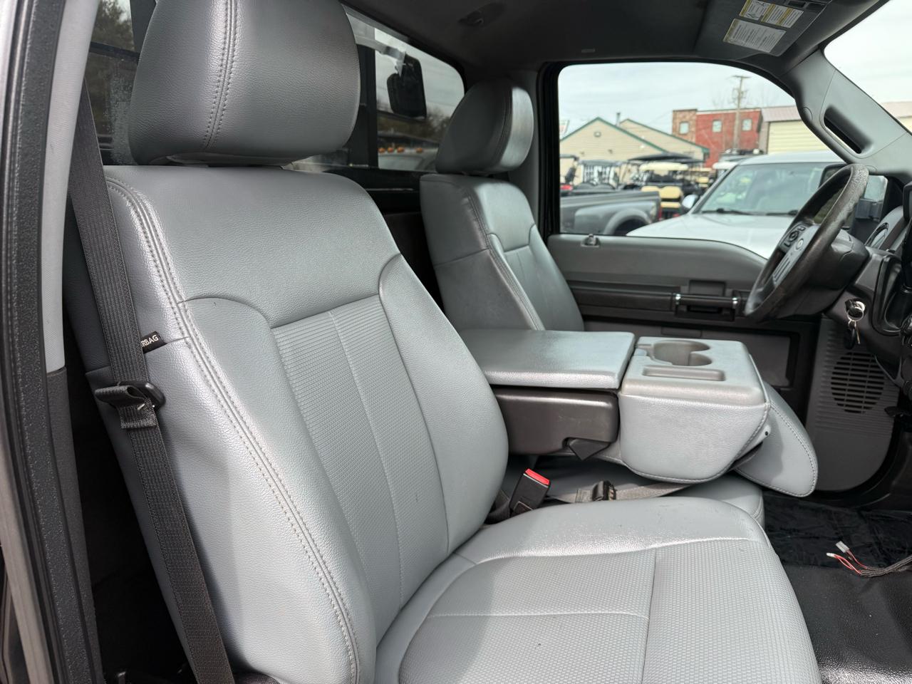 Ford Super Duty F-350 SRW  2015