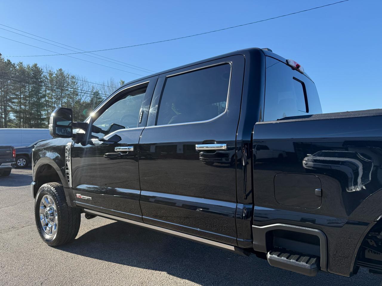 Ford Super Duty F-350 SRW  2024