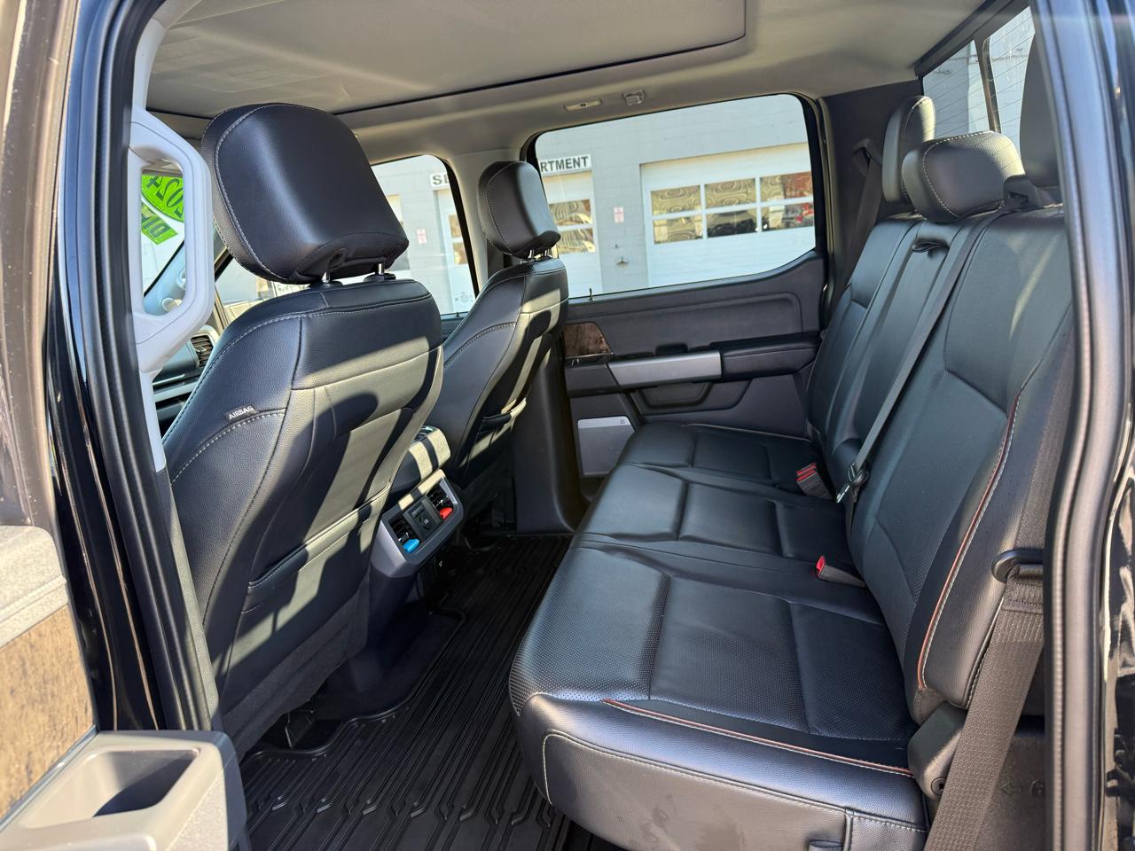 Ford Super Duty F-350 SRW  2024