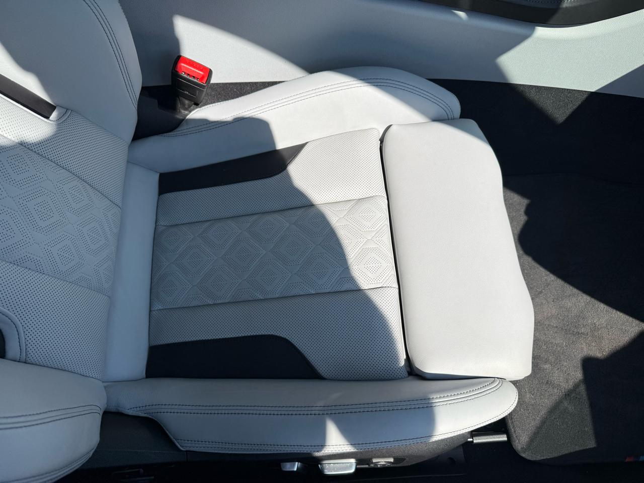 BMW M8 Competition Gran Coupe 2024