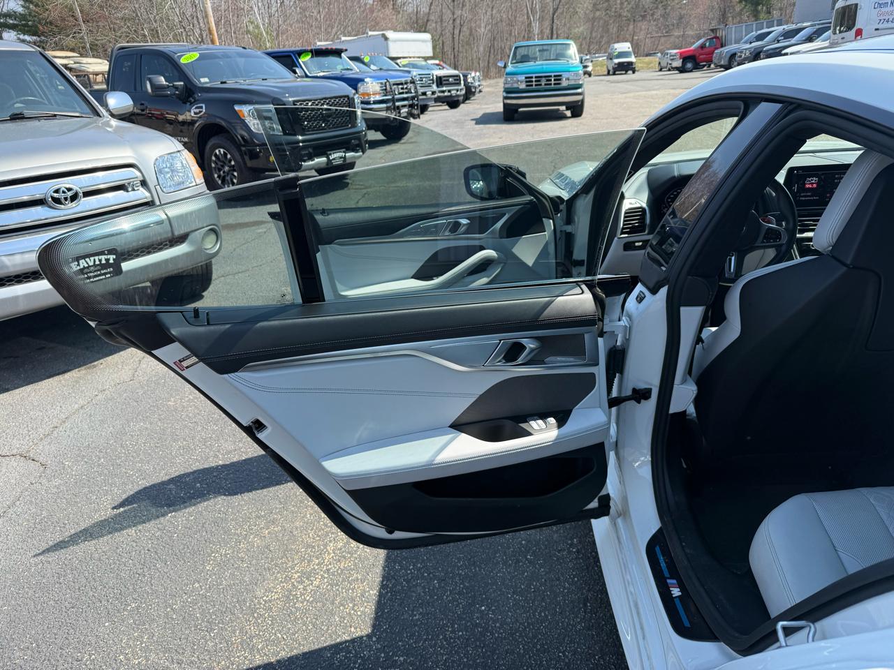 BMW M8 Competition Gran Coupe 2024