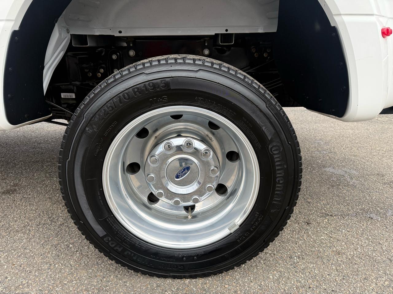 Ford Super Duty F-450 DRW  2022