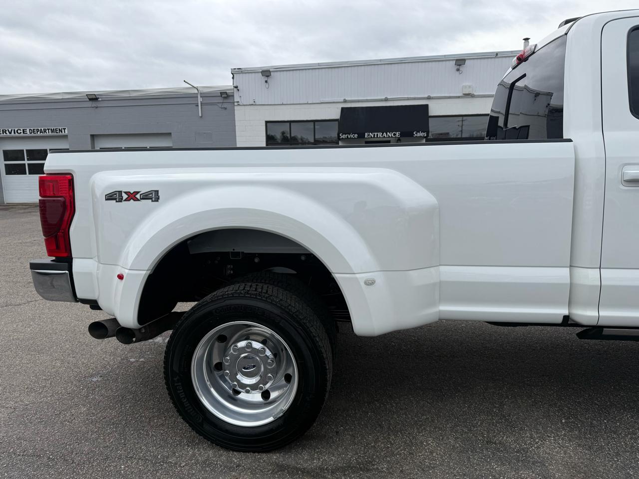 Ford Super Duty F-450 DRW  2022