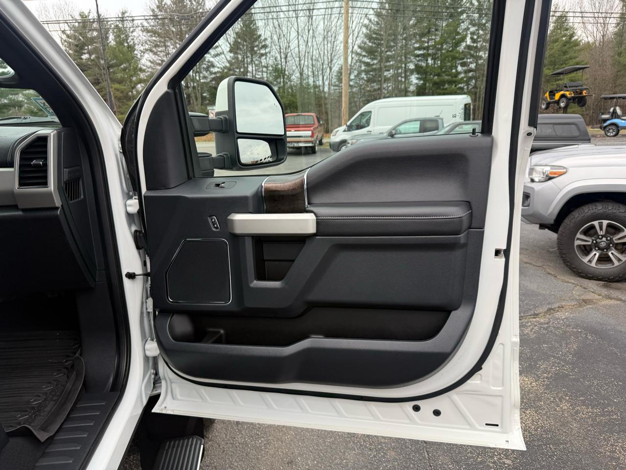 Ford Super Duty F-450 DRW  2022