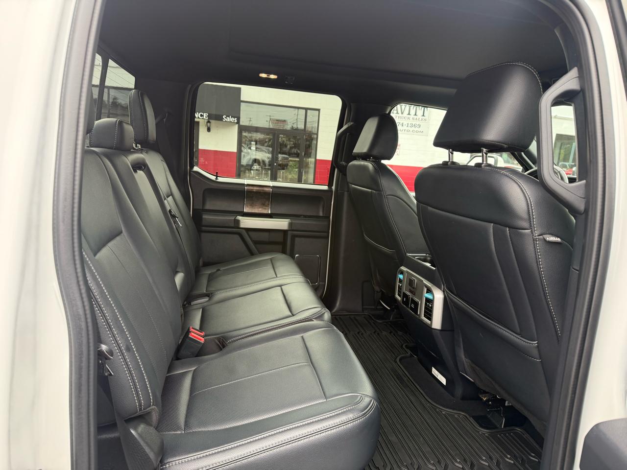 Ford Super Duty F-450 DRW  2022