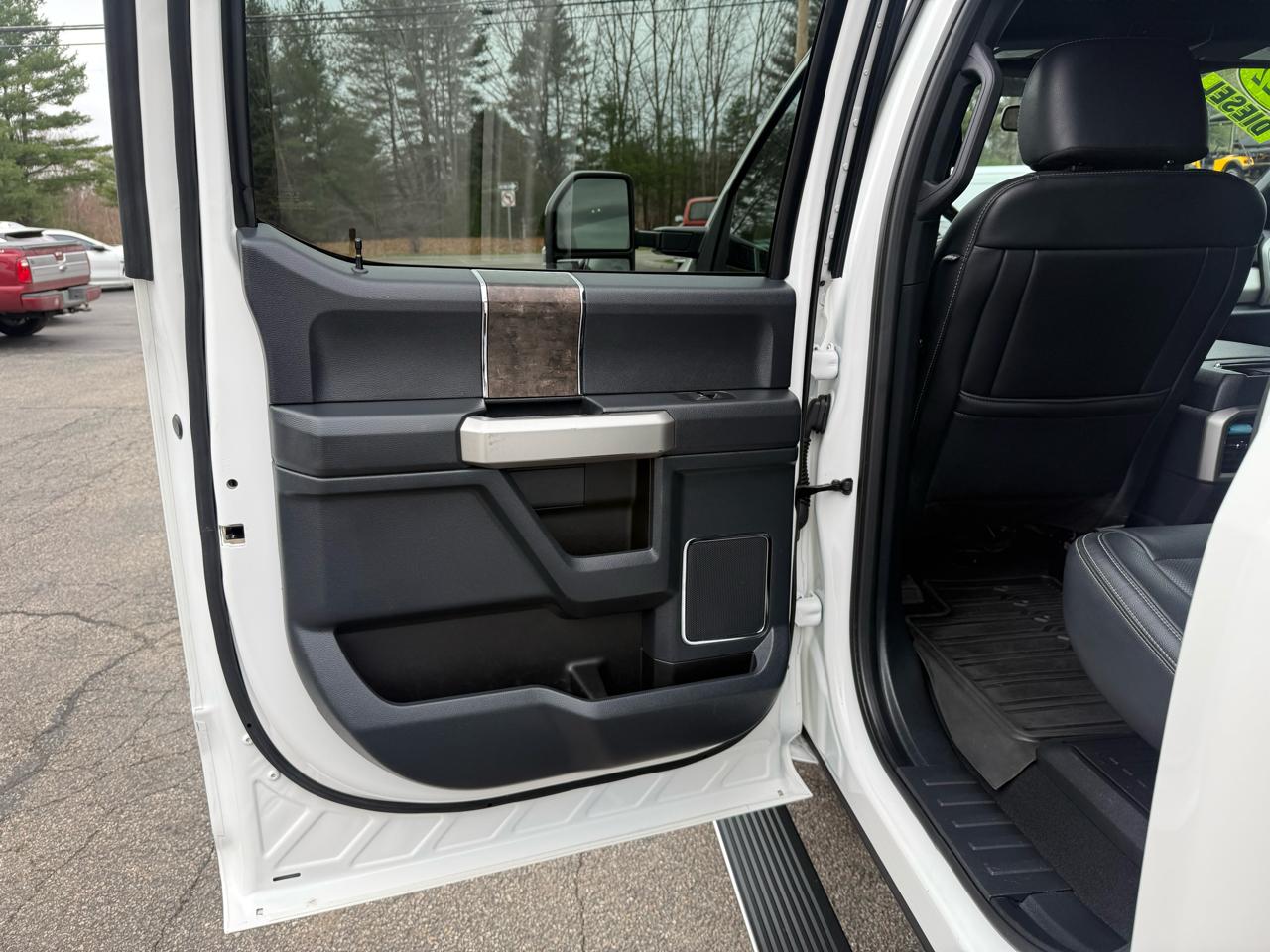 Ford Super Duty F-450 DRW  2022