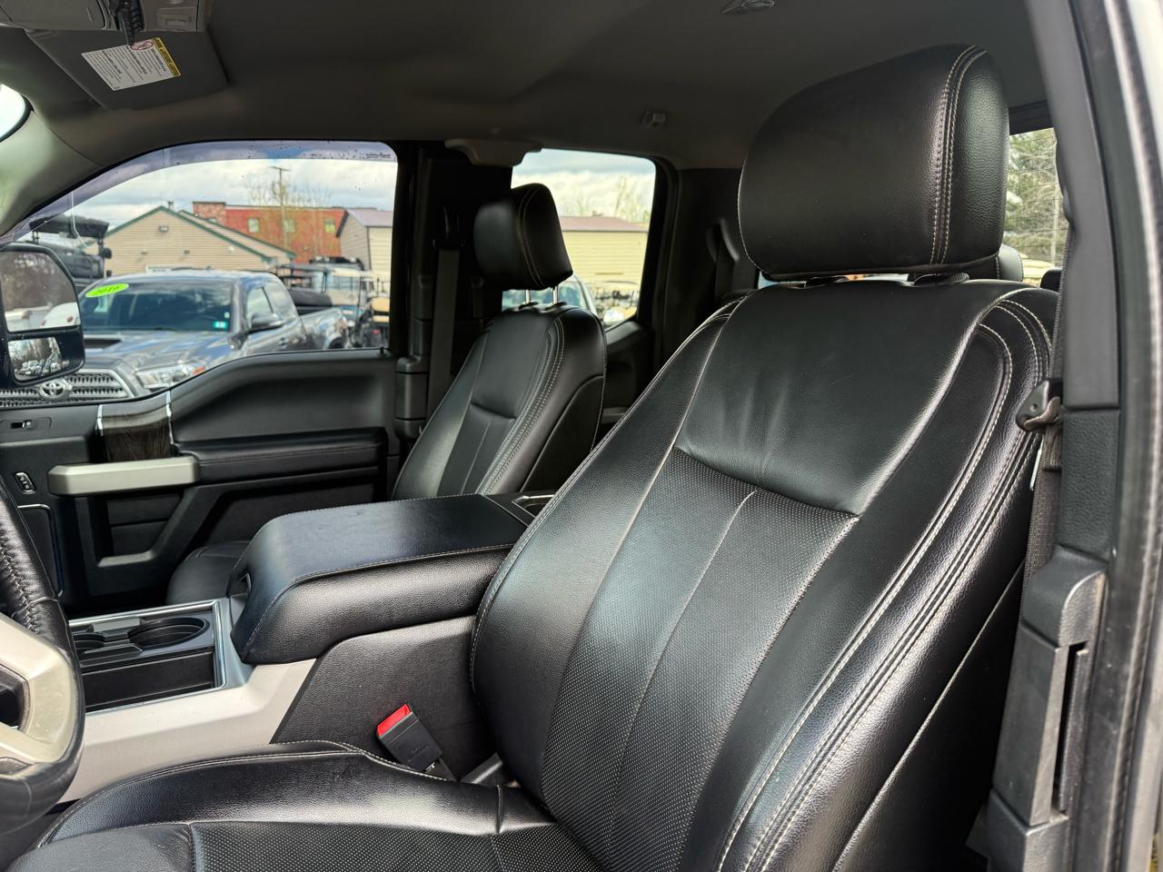 Ford Super Duty F-350 SRW  2021