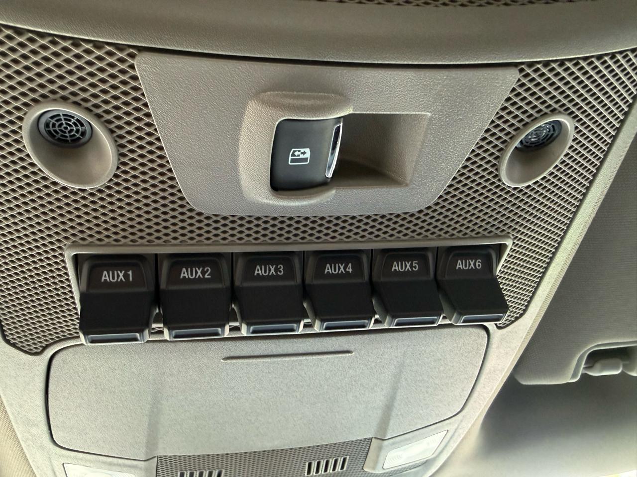 Ford Super Duty F-350 SRW  2021