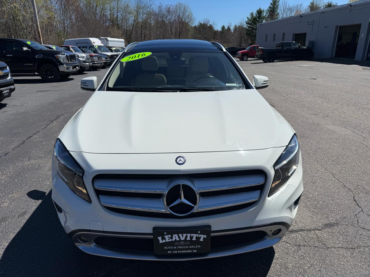 Mercedes-Benz GLA  2016