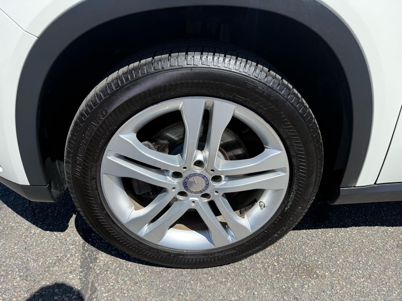 Mercedes-Benz GLA  2016