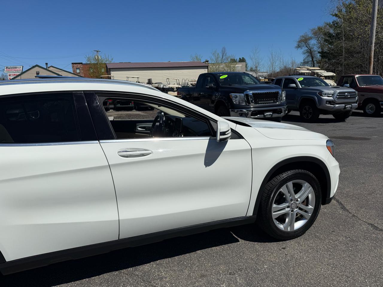 Mercedes-Benz GLA  2016