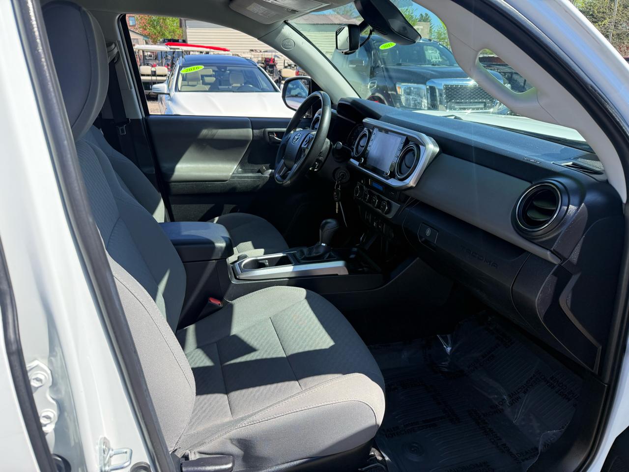 Toyota Tacoma 4WD  2022