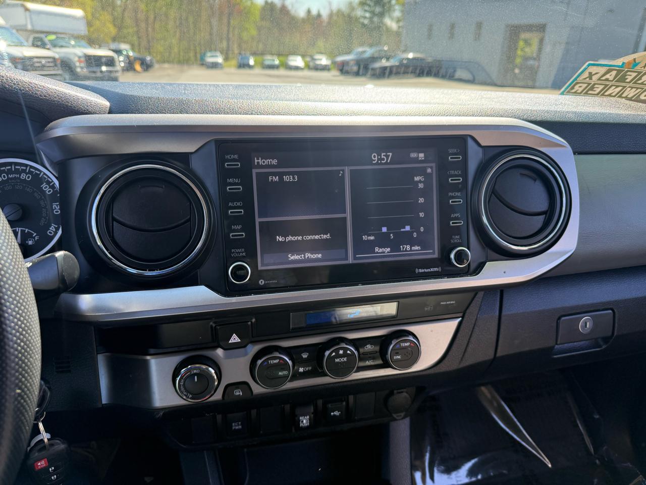 Toyota Tacoma 4WD  2022