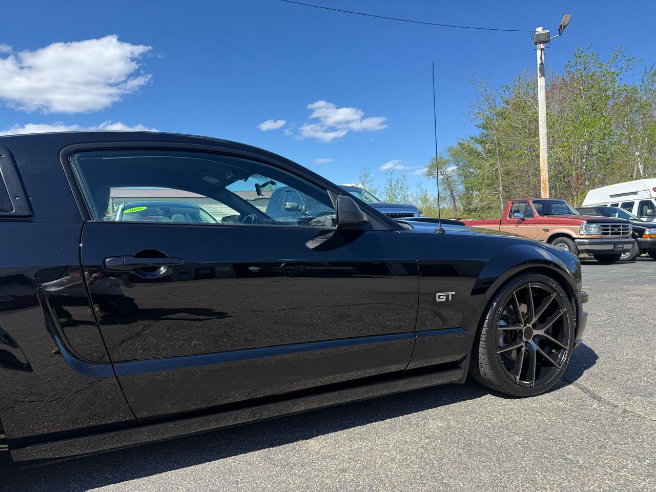 Ford Mustang  2007