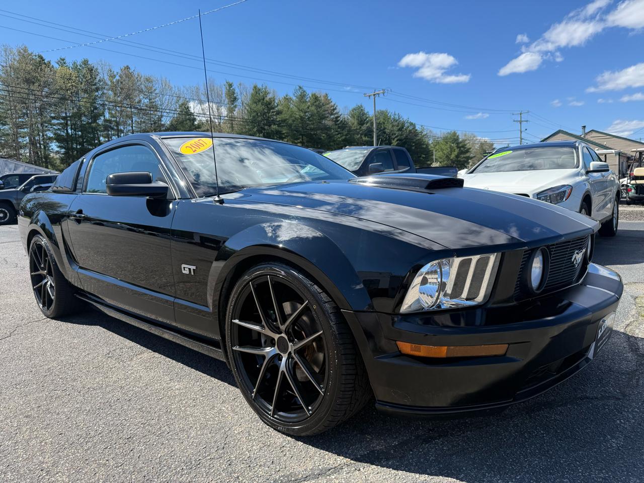 Ford Mustang  2007