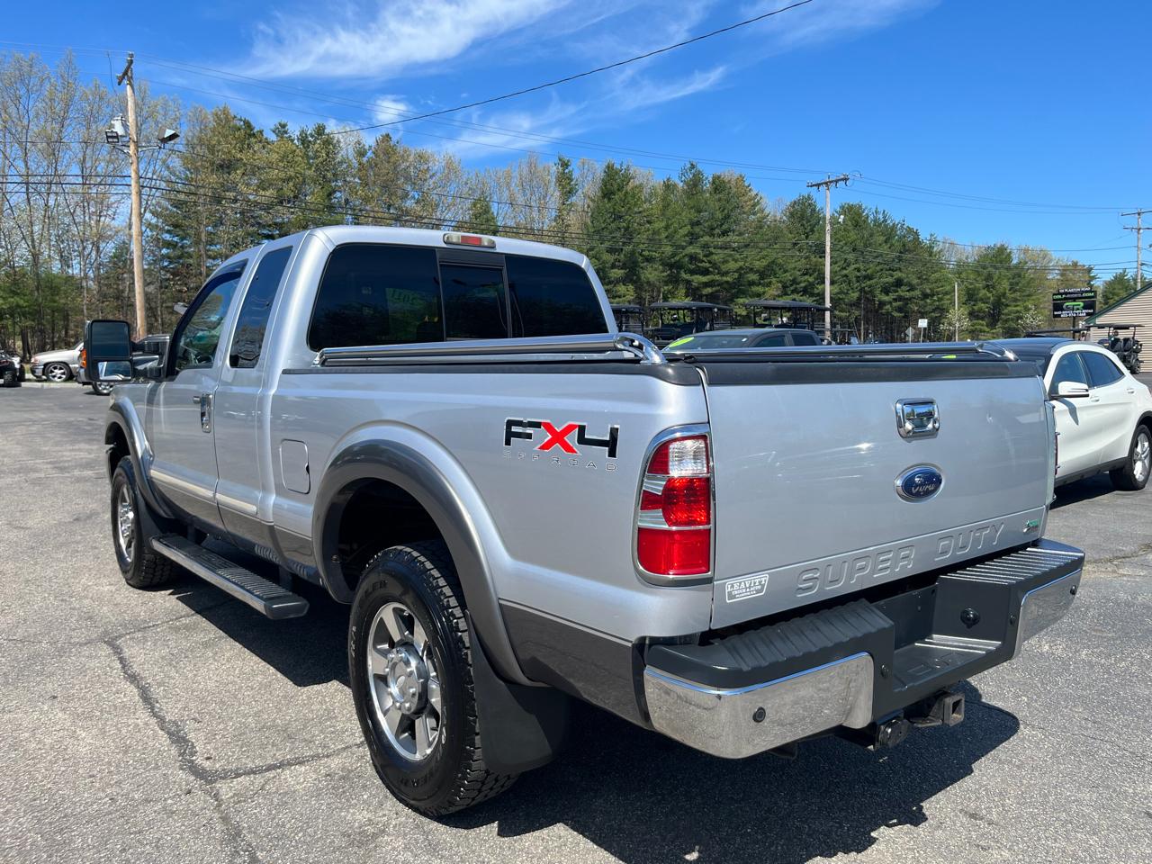 Ford Super Duty F-250 SRW  2011
