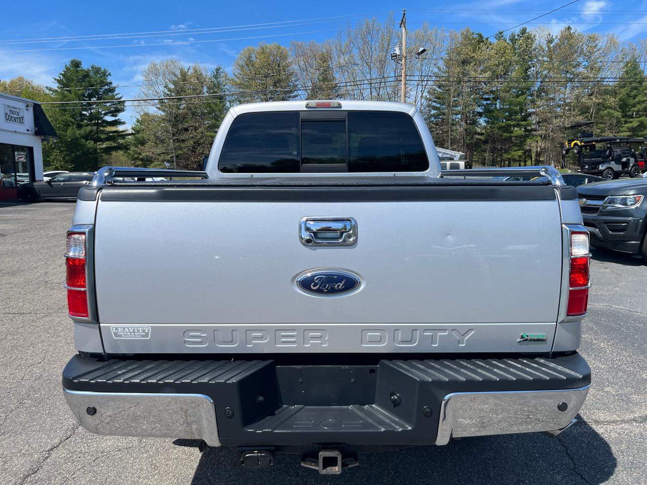 Ford Super Duty F-250 SRW  2011