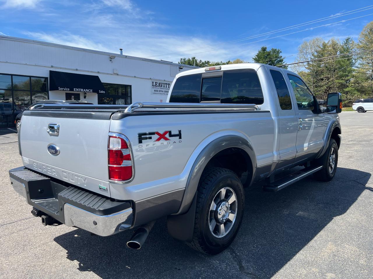 Ford Super Duty F-250 SRW  2011