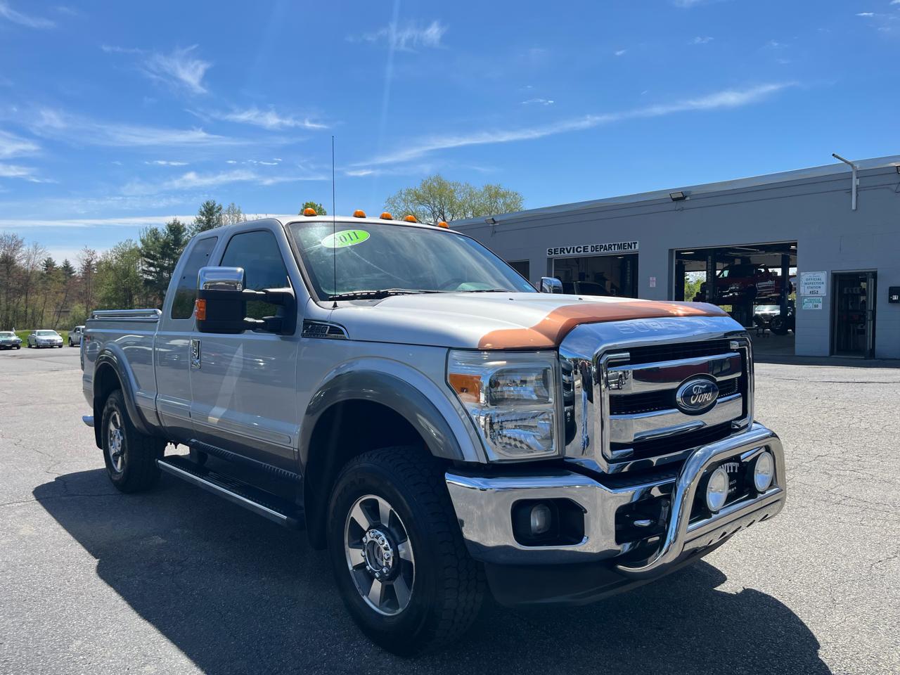 Ford Super Duty F-250 SRW  2011