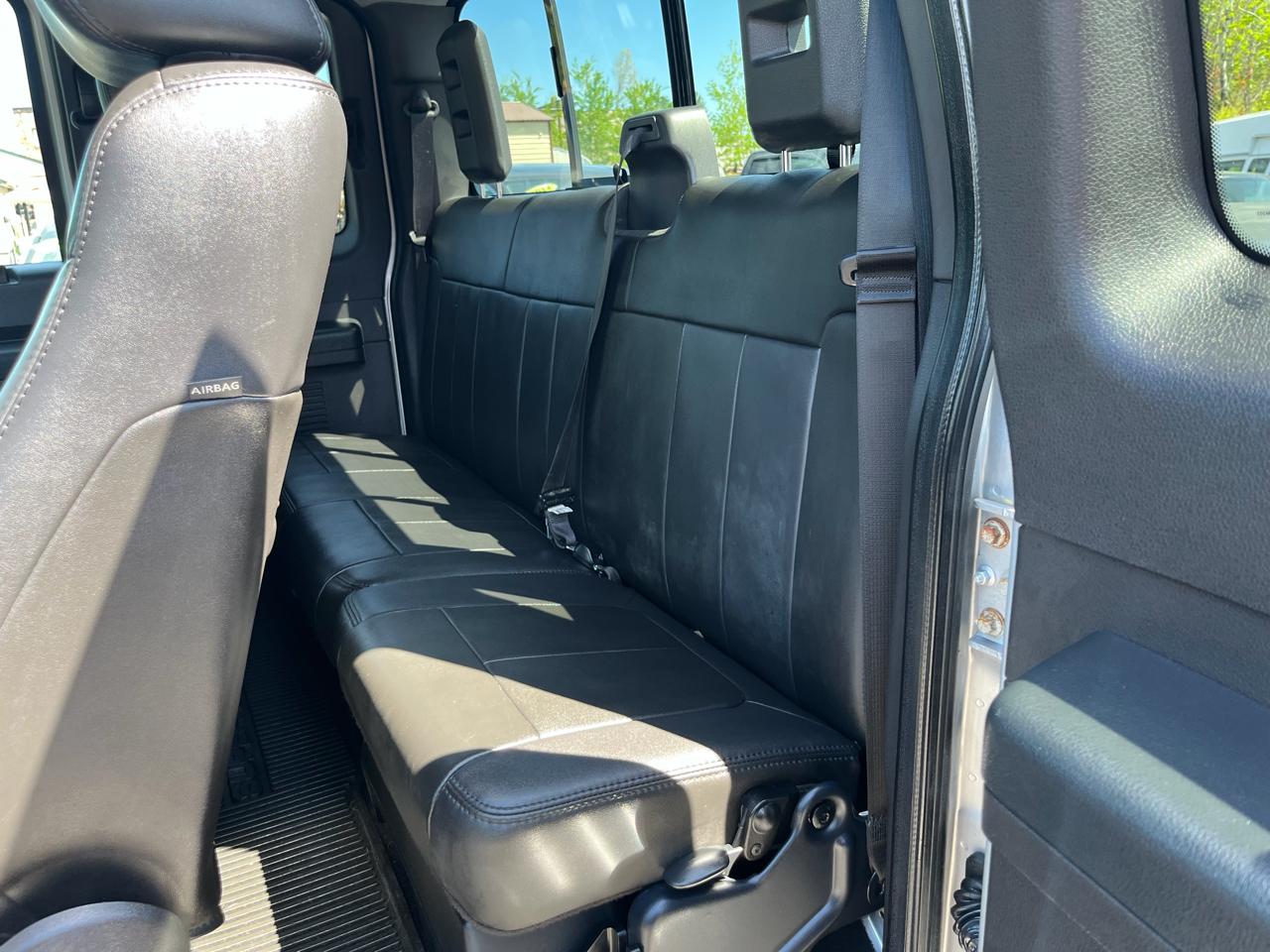 Ford Super Duty F-250 SRW  2011