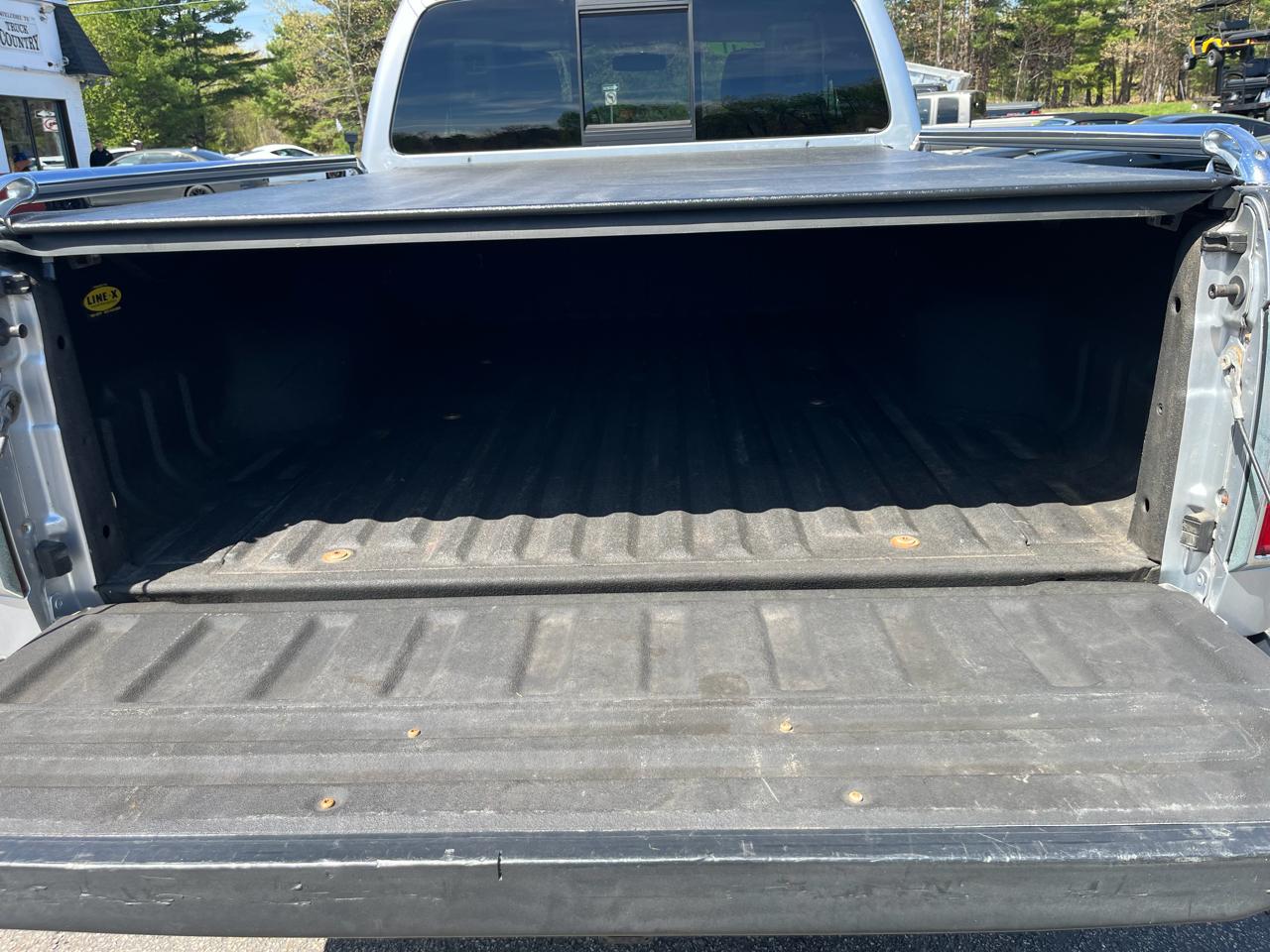 Ford Super Duty F-250 SRW  2011