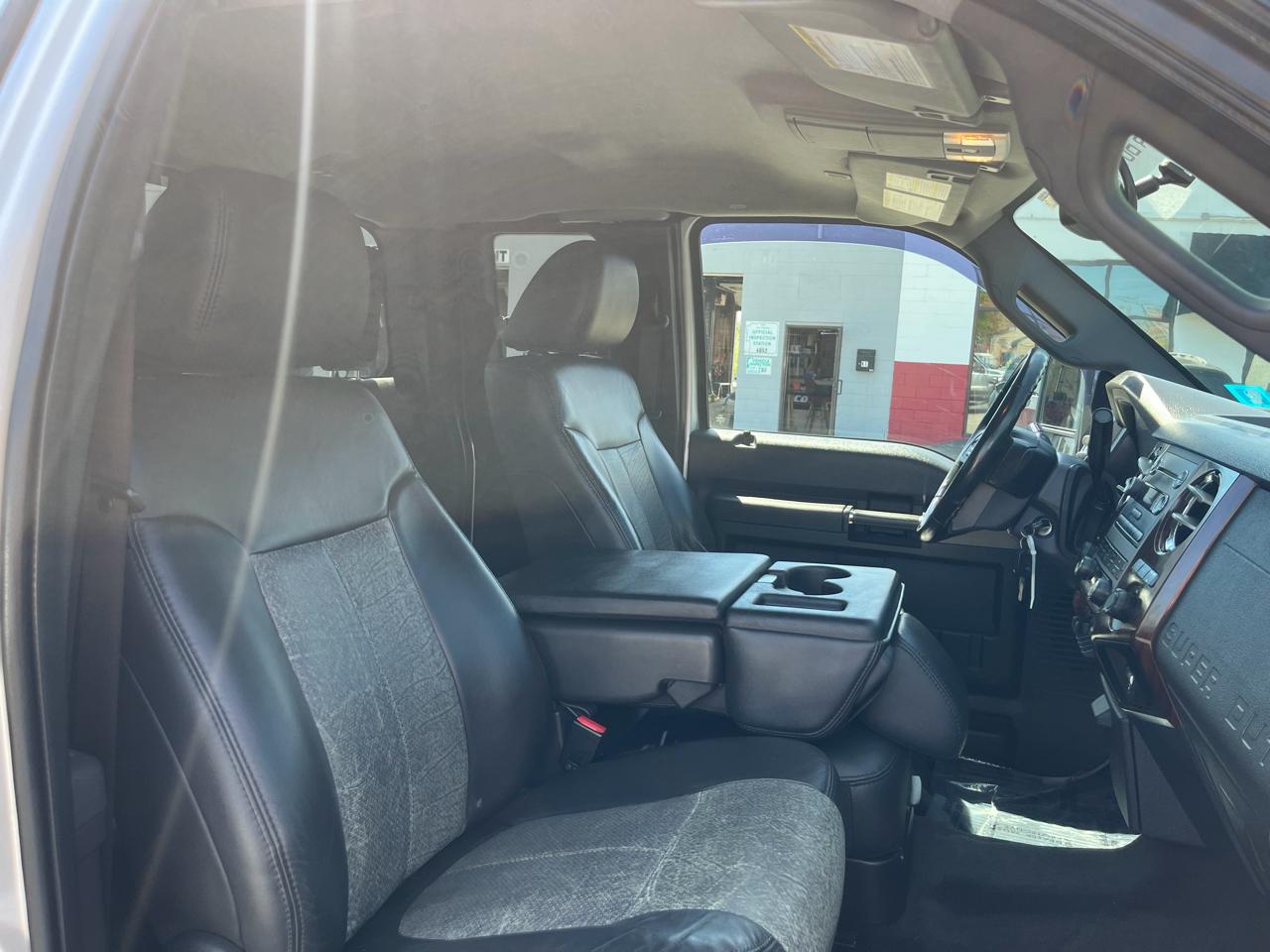 Ford Super Duty F-250 SRW  2011