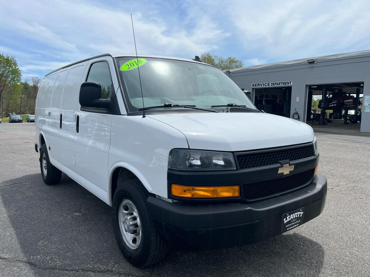 Chevrolet Express Cargo Van RWD 2500 135" 2018