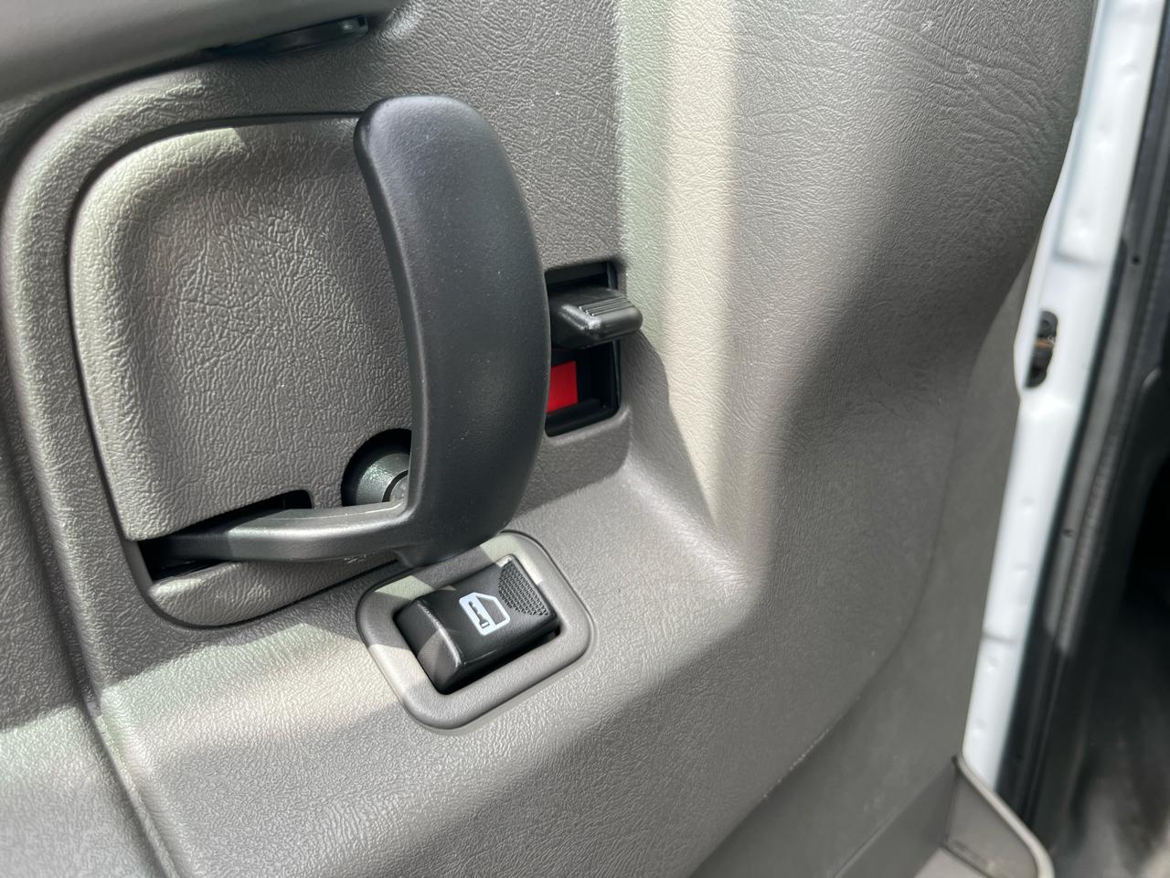 Chevrolet Express Cargo Van RWD 2500 135" 2018