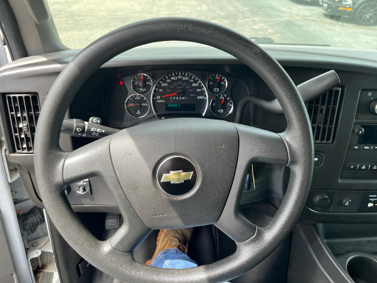 Chevrolet Express Cargo Van RWD 2500 135" 2018