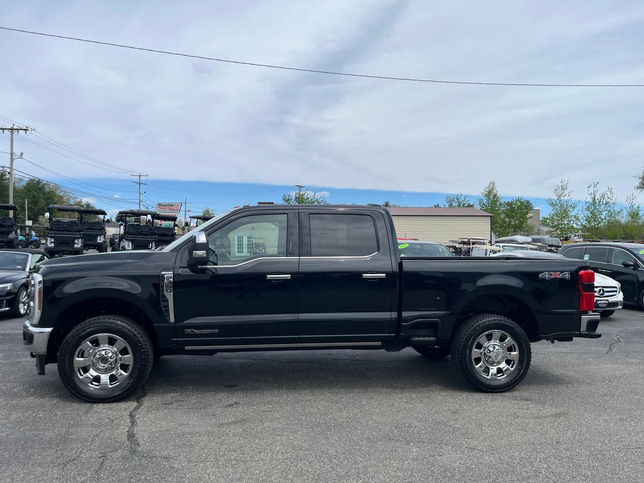 Ford Super Duty F-350 SRW  2024