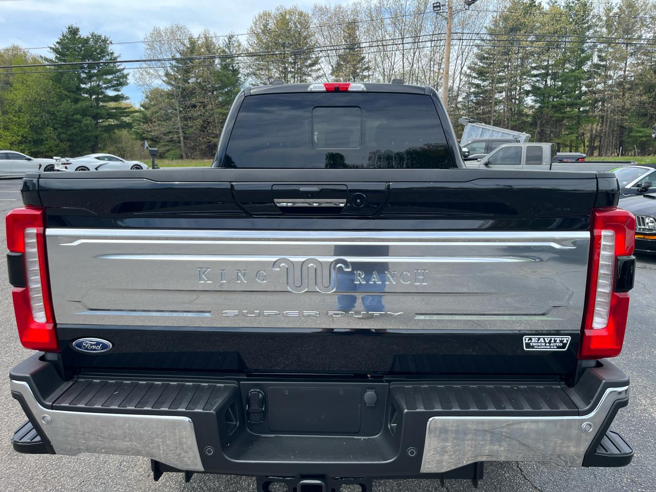 Ford Super Duty F-350 SRW  2024